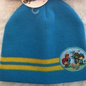 NWT NETFLIX BEAT BUGS KIDS BEANIE HAT